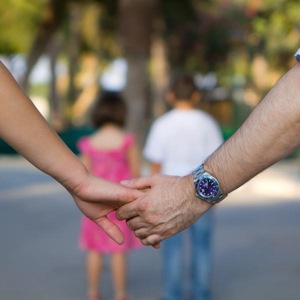 Comment concilier vie de parent et couple épanoui ?