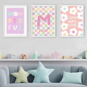 Affiches murales enfant rétro personnalisables pour déco chambre fille