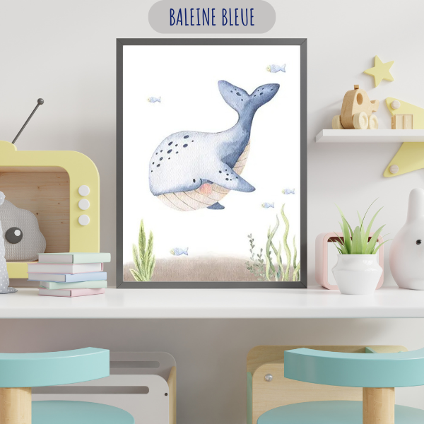 Affiche murale d’une baleine bleue en aquarelle pour une chambre d’enfant.