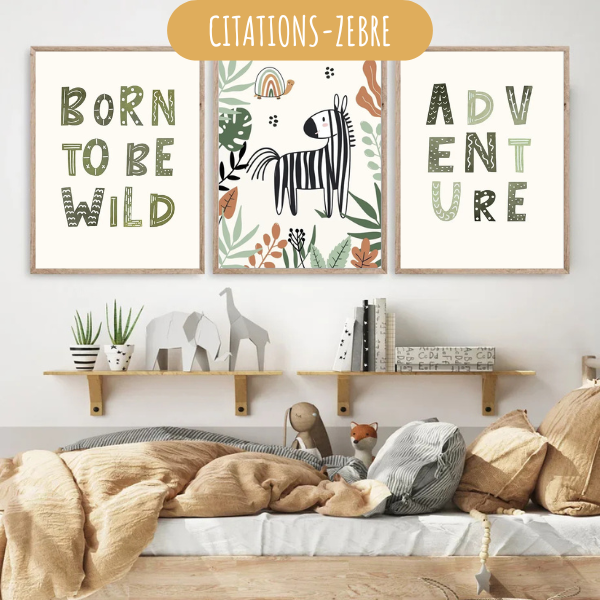 Set d'affiches murales jungle avec un zèbre et des citations inspirantes pour une décoration enfant.