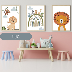 Lot de trois affiches avec lion, arc-en-ciel et animaux de la savane pour décoration murale de chambre bébé.