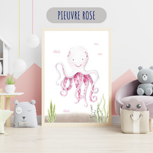 Illustration murale d’une pieuvre rose en aquarelle, conçue pour embellir une chambre de bébé avec une ambiance marine féerique.