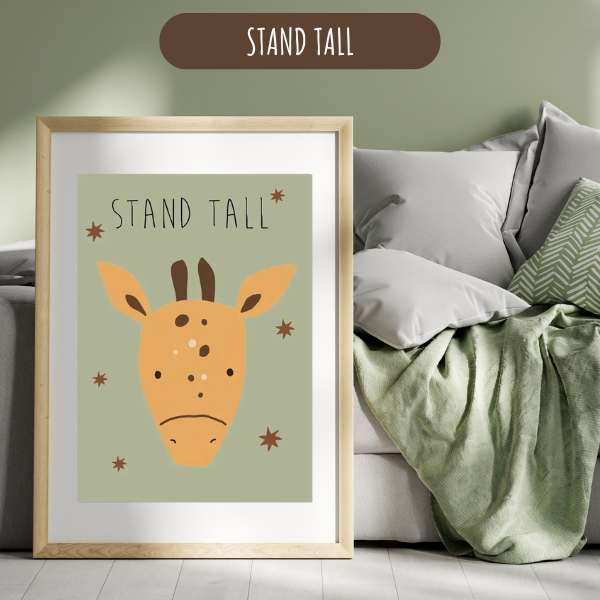 Affiche "Stand Tall" avec une girafe au design épuré et étoiles décoratives.