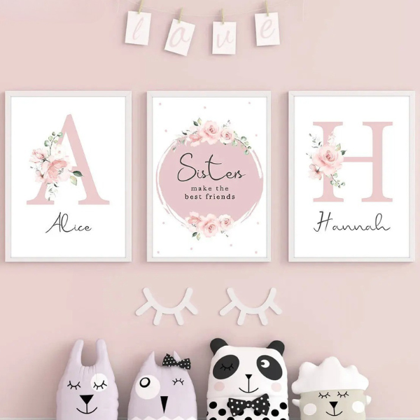 Affiche murale personnalisée rose avec lettres fleuries et citation Sisters make the best friends pour chambre enfant fille