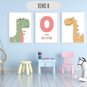 Affiches dinosaures personnalisées – Prénom au centre, illustrations ludiques, idéal déco chambre enfant. Impression coton canvas.
