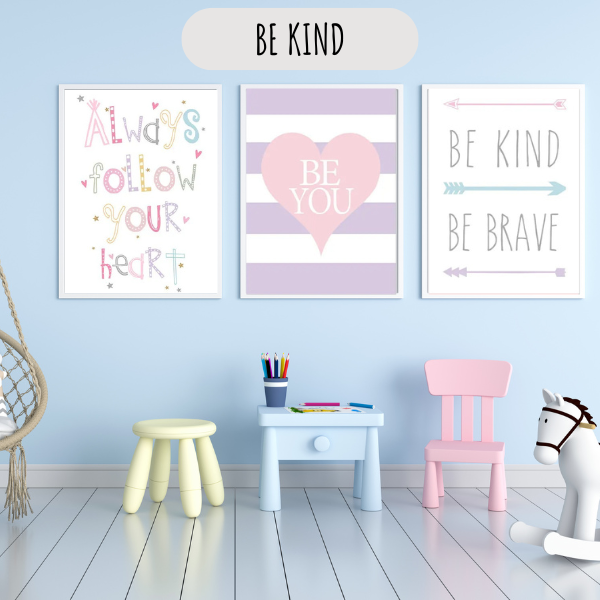 Affiches murales Be Kind, citations inspirantes et couleurs pastel, décoration chambre bébé fille ou coin lecture féerique.