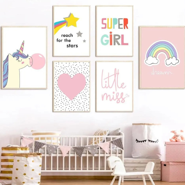 Ensemble de 6 affiches déco licorne, étoiles et arc-en-ciel pour chambre bébé.