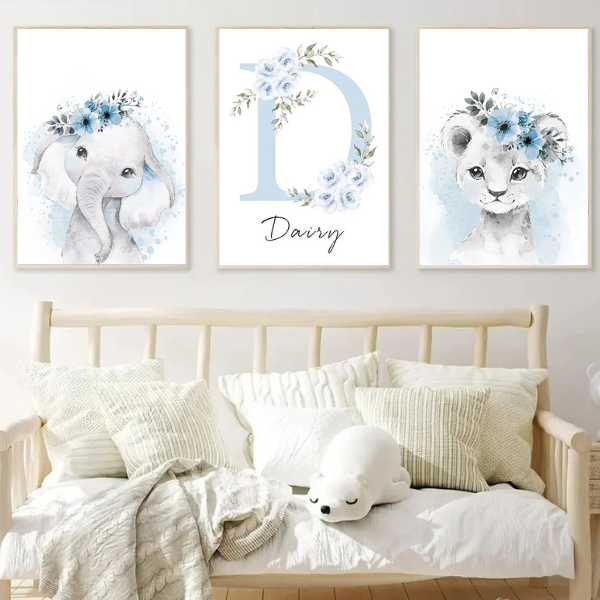 Décoration de chambre bébé avec triptyque d’affiches animaux aquarelle bleu pastel