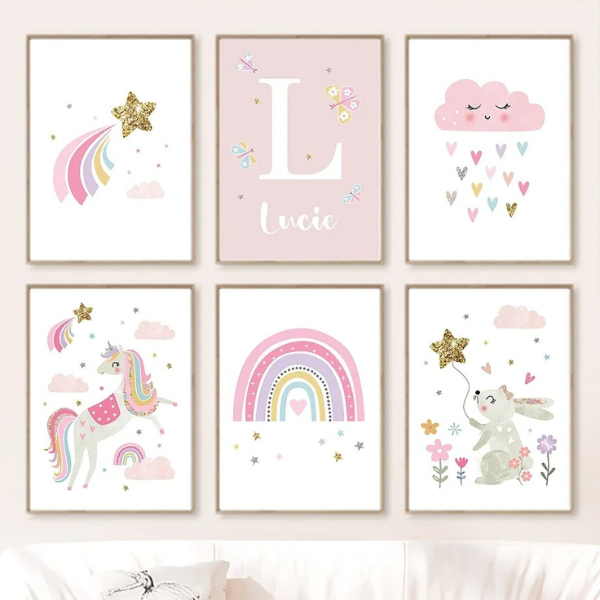 Set de six affiches illustrées sur le thème des licornes et de l'arc-en-ciel, idéal pour chambre de bébé.