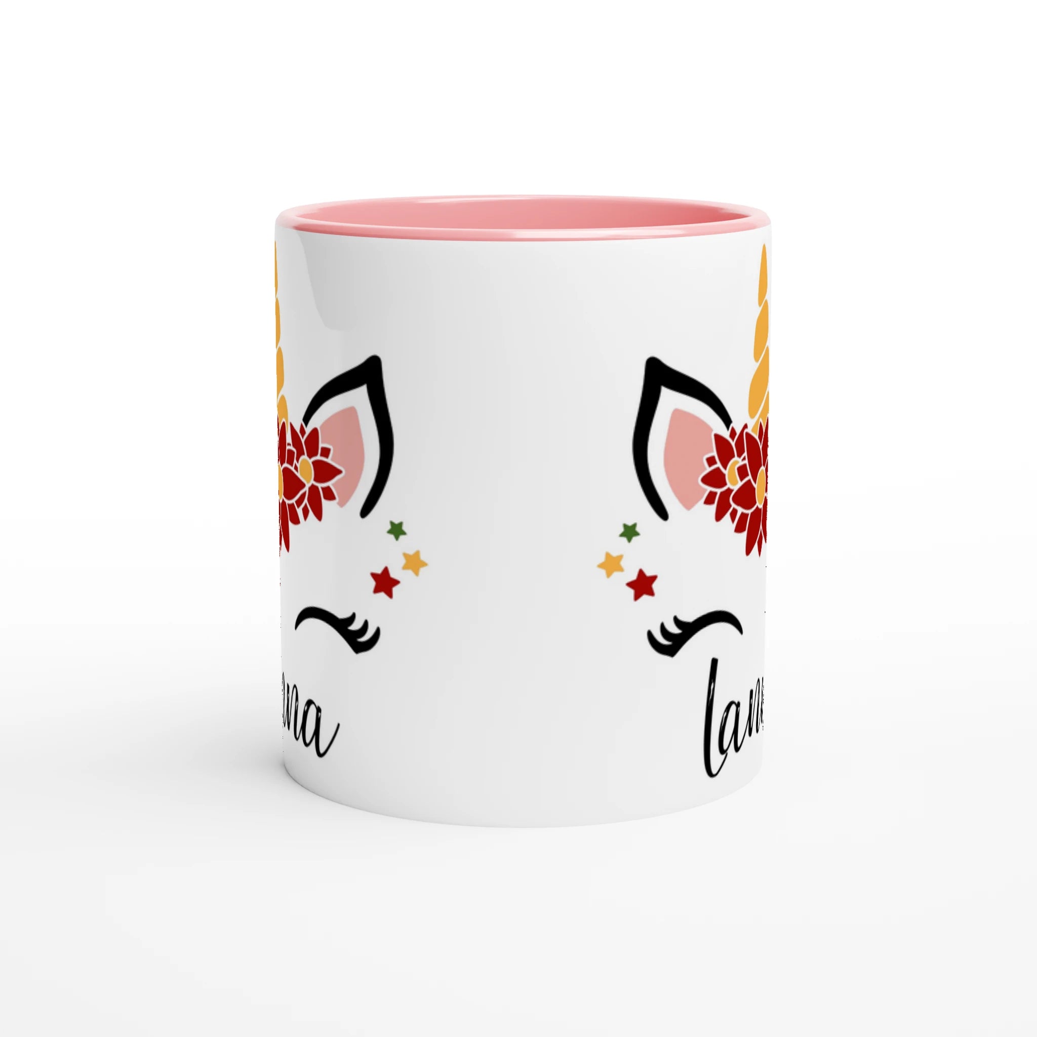Mug blanc décor licorne de Noël avec couronne de fleurs rouges, étoiles festives et corne dorée, anse rose et intérieur rose.