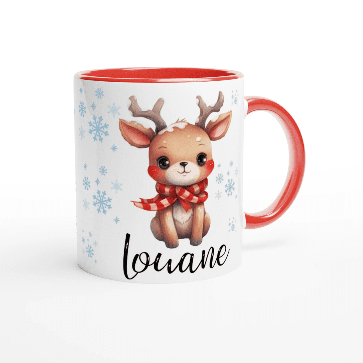 Mug personnalisé enfant avec renne et prénom, intérieur rouge, parfait pour un cadeau de Noël.
