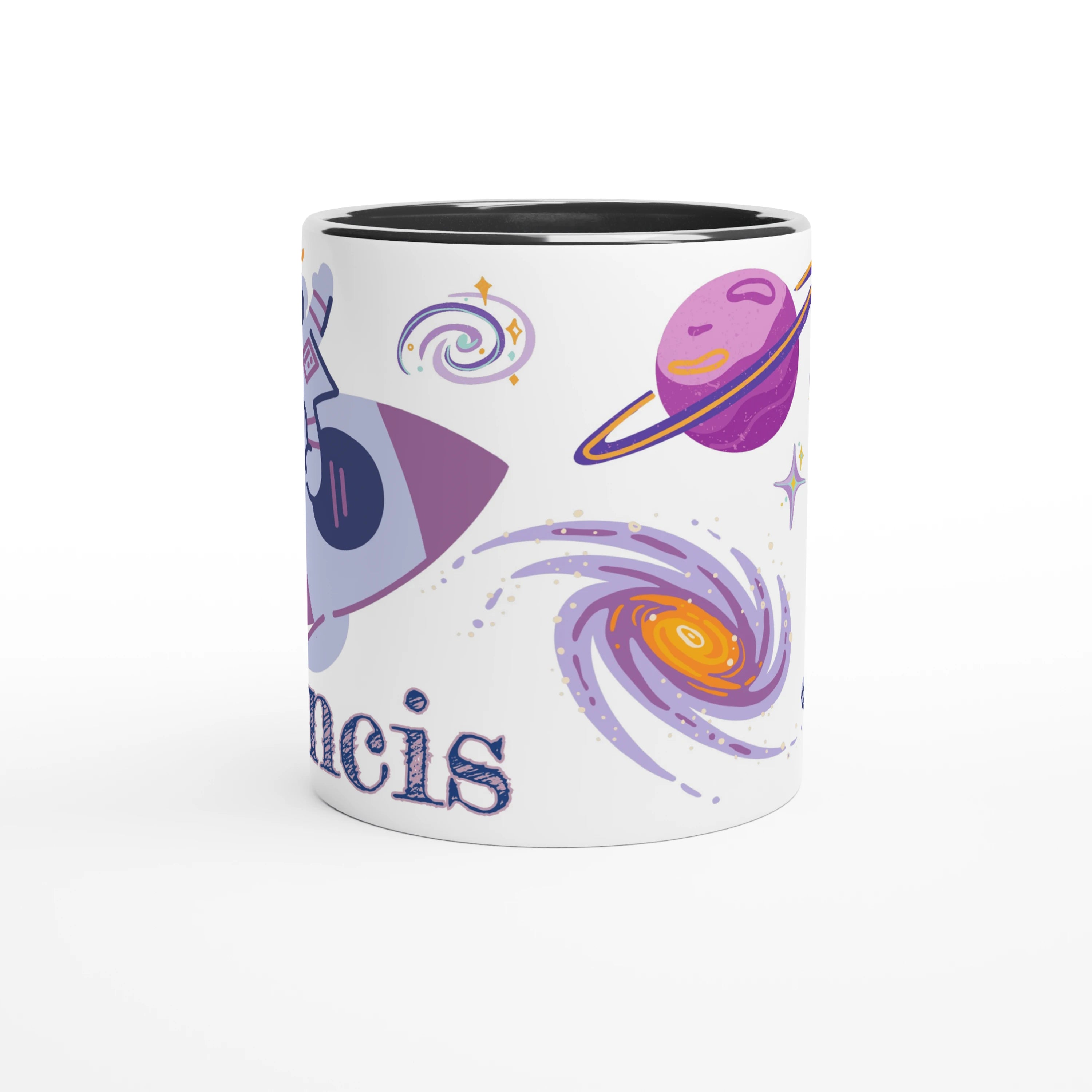 Mug personnalisé avec explorateur de l’espace et étoiles, intérieur noir, pour une touche élégante et futuriste.