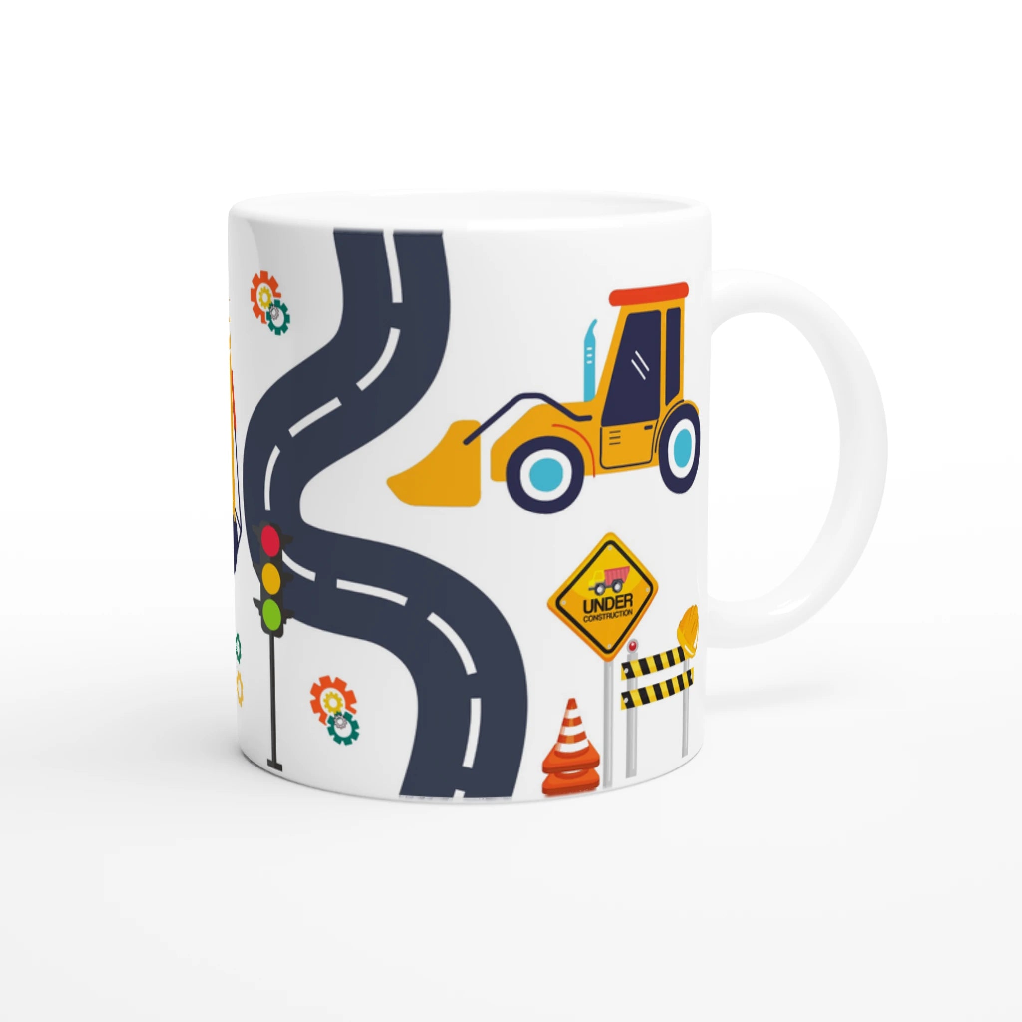 Mug personnalisé tout blanc avec engins de chantier et panneaux de construction, idéal pour un cadeau fun et original.
