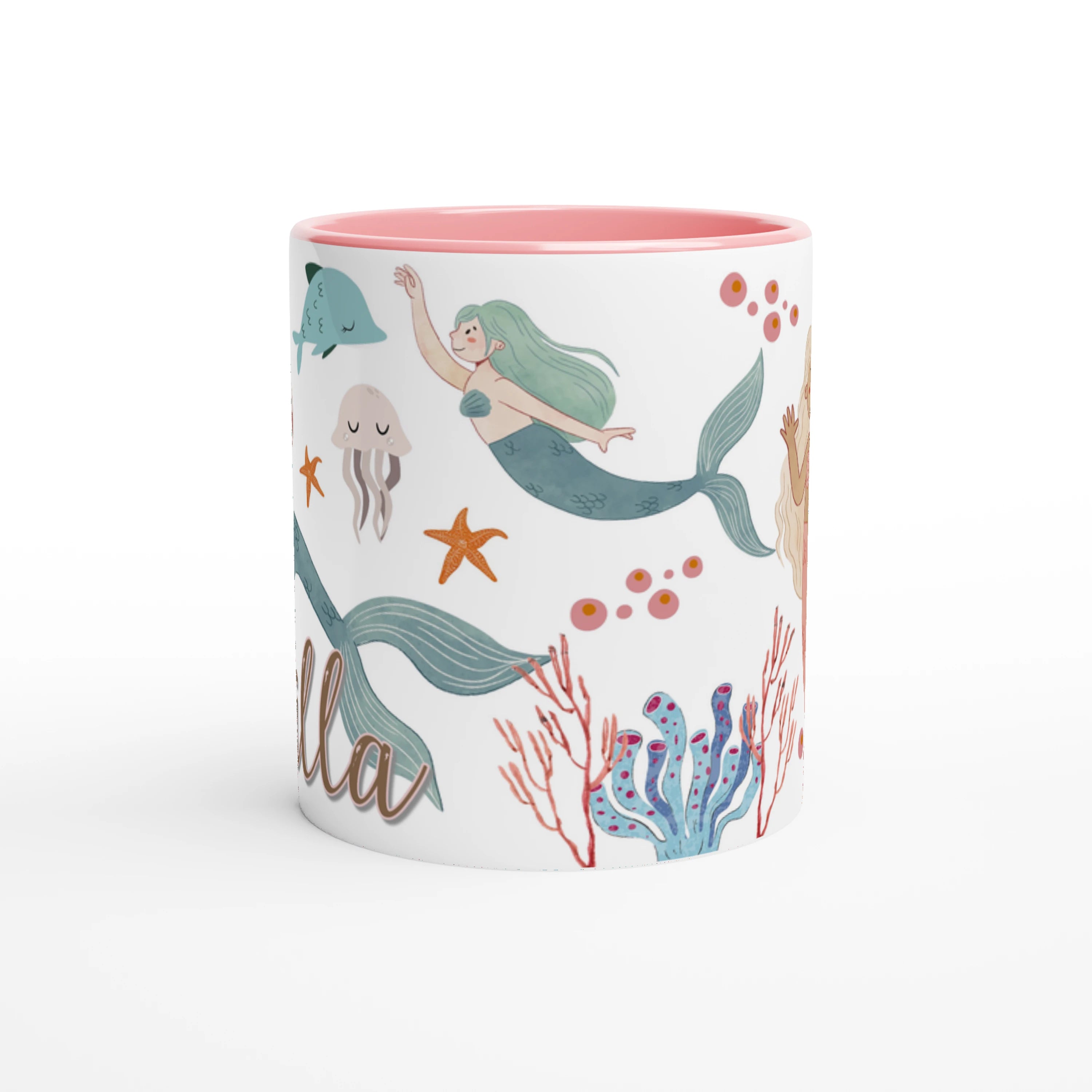 Tasse personnalisée avec motifs de sirènes aquarelle, coraux et étoiles de mer, intérieur rose, idéale pour un cadeau fille.