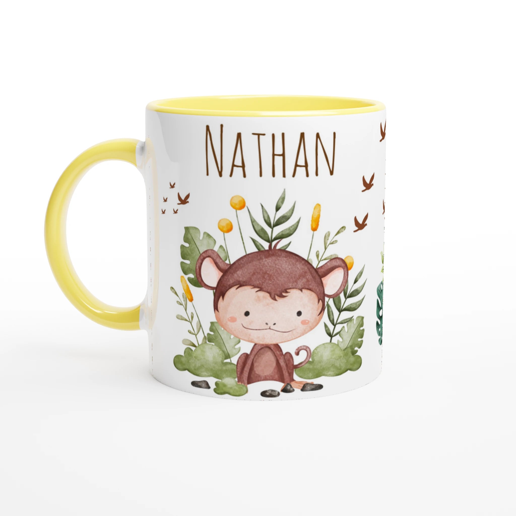 Tasse personnalisée avec illustration d’un singe entouré de verdure, intérieur jaune, une touche ensoleillée et dynamique.