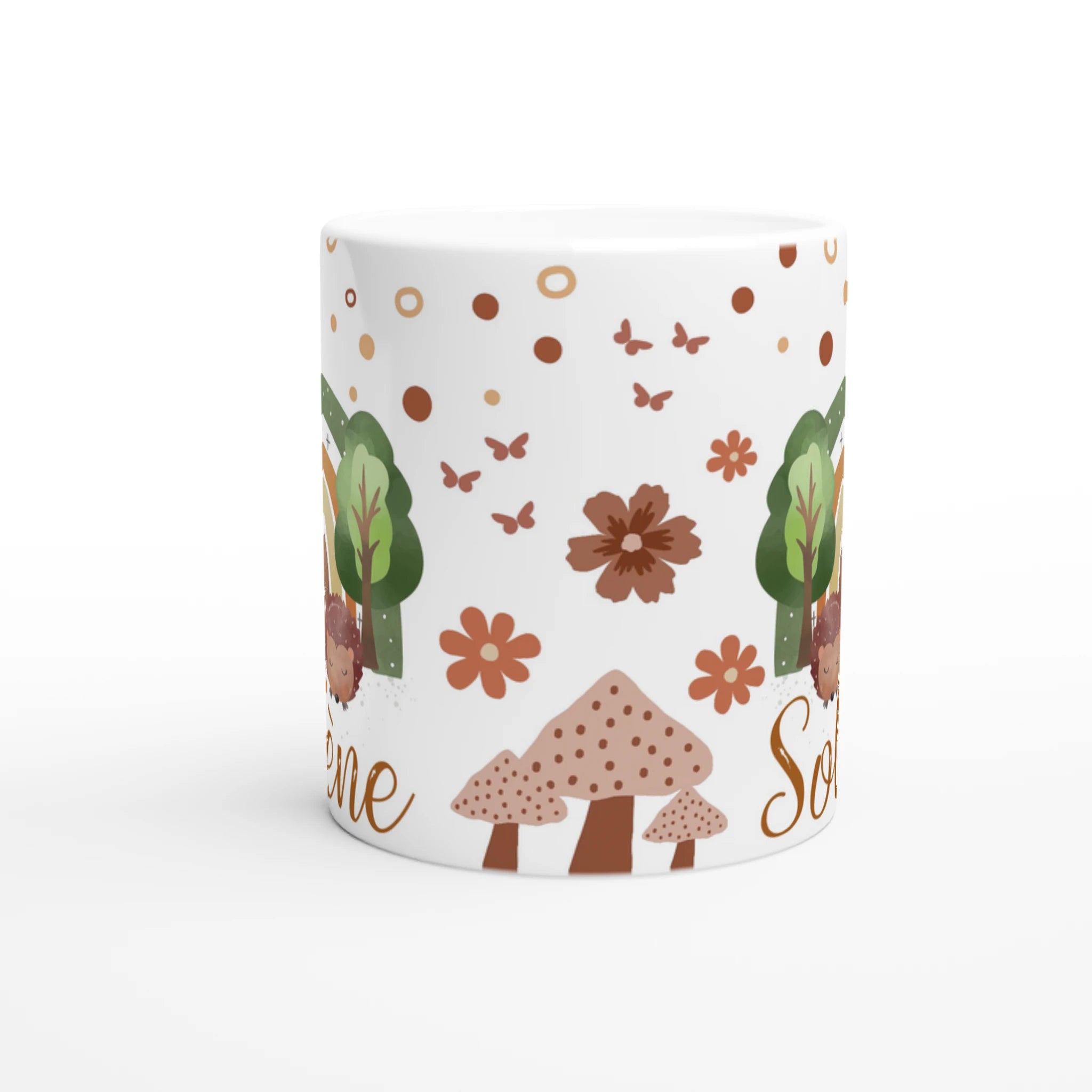 Mug personnalisé tout blanc avec arc-en-ciel bohème et petit hérisson, idéal pour un cadeau nature et chaleureux.