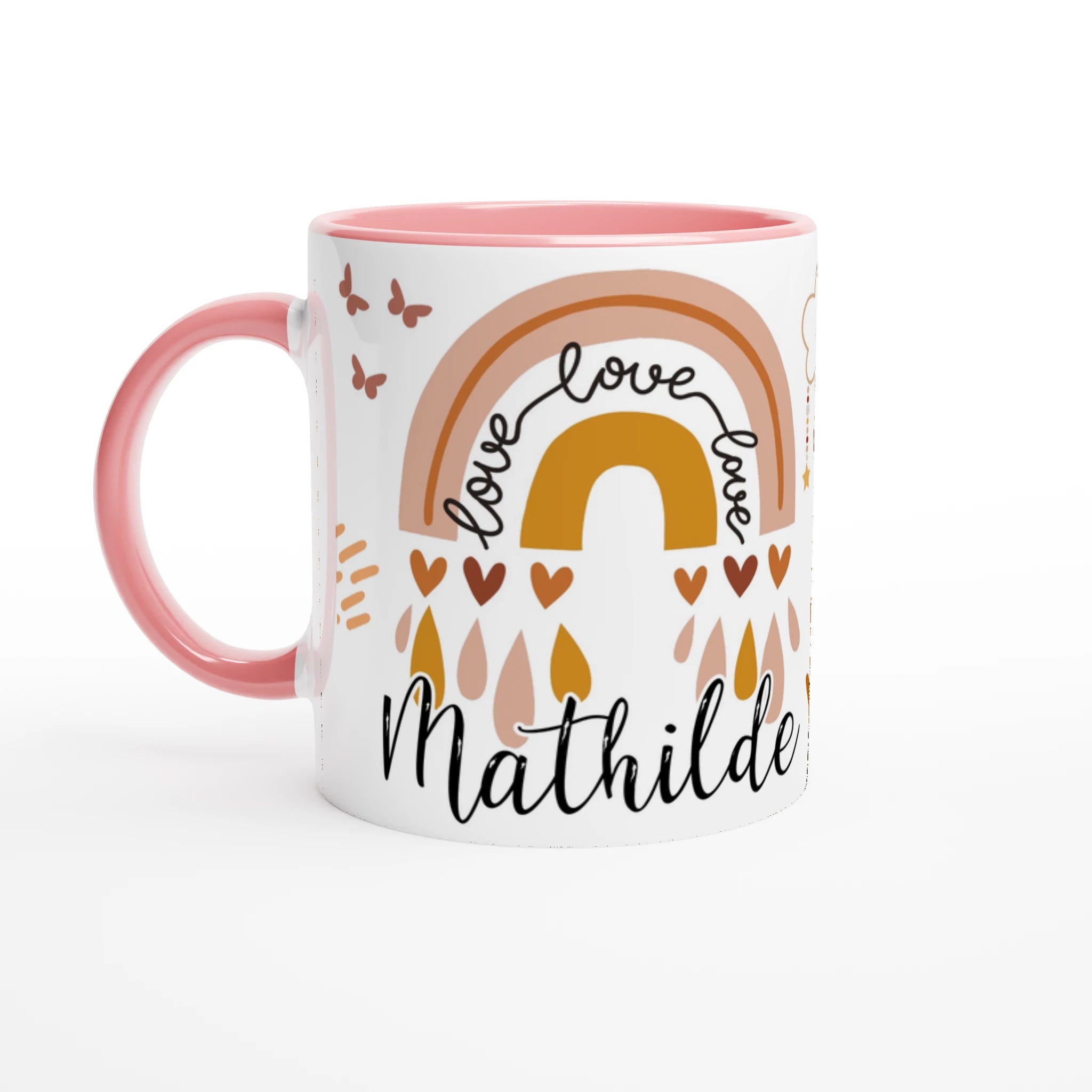 Tasse personnalisée avec nuages bohèmes et message d’amour, intérieur rose, idéale pour un cadeau tendre et romantique.