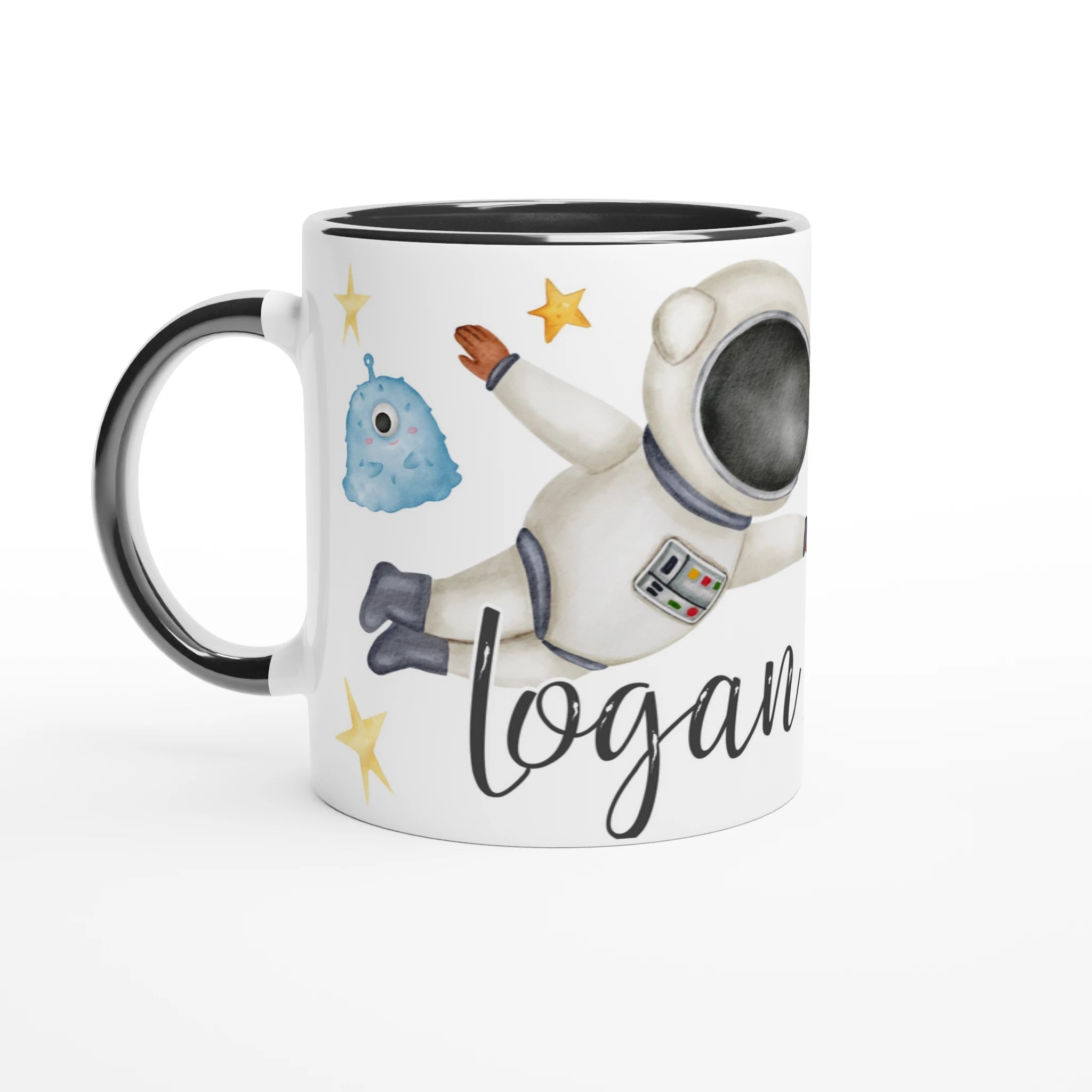 Mug personnalisé avec astronaute et soucoupe volante, intérieur noir, pour une touche élégante et mystérieuse.