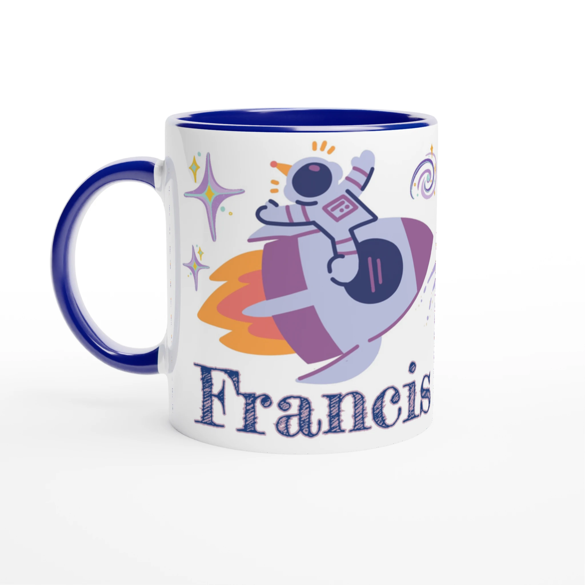 Mug personnalisé avec fusée et astronaute, intérieur bleu, idéal pour un petit passionné du cosmos.