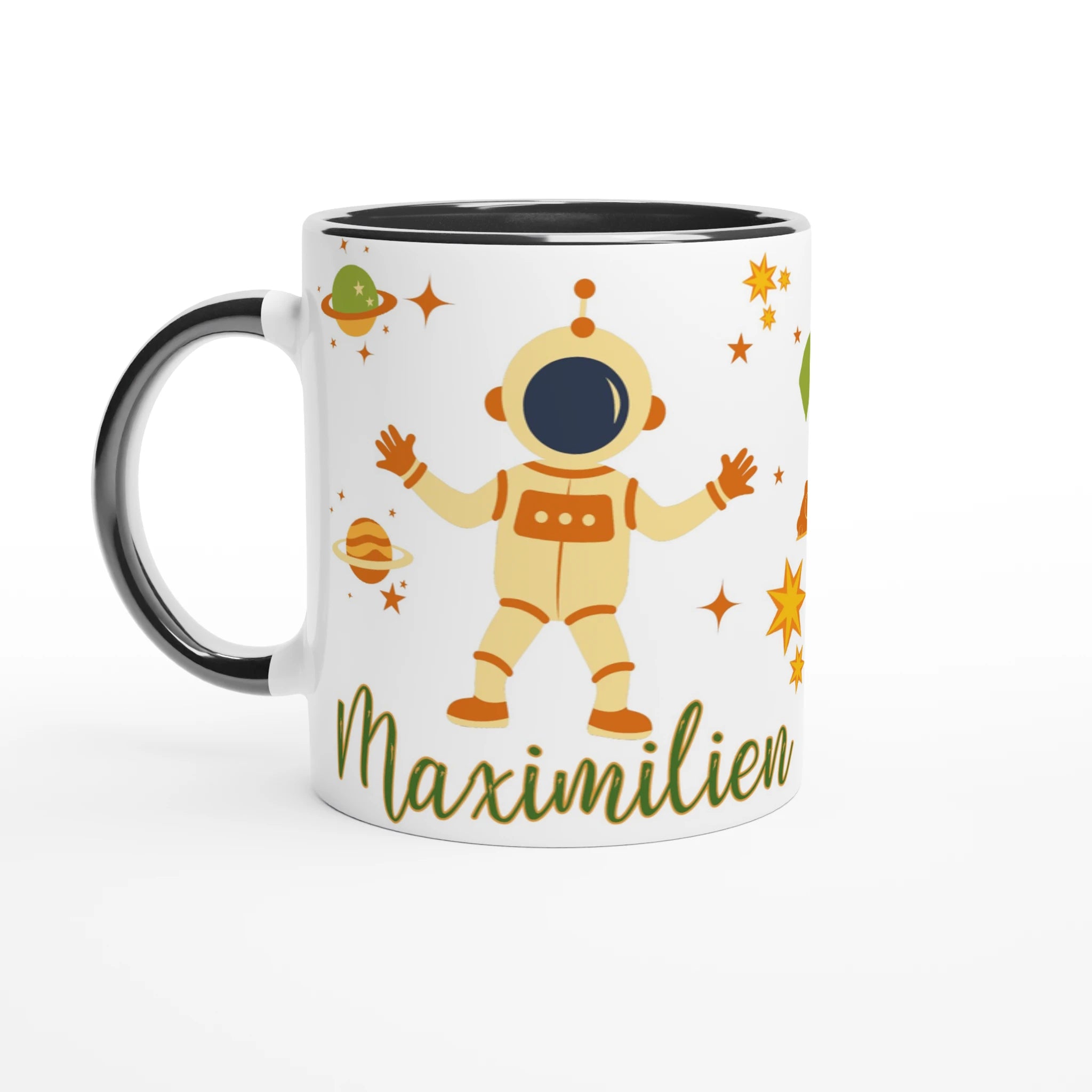 Mug personnalisé avec fusée et planète Saturne, intérieur noir, pour une touche élégante et mystérieuse.