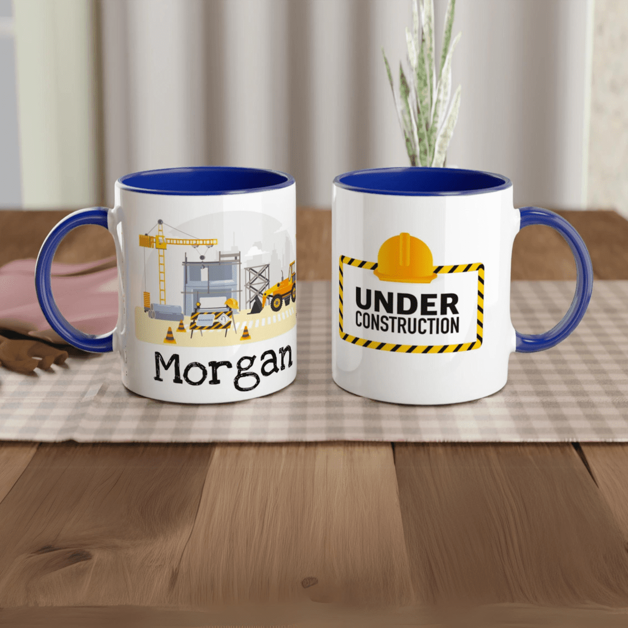 Mug personnalisé avec grands travaux et décor détaillé, intérieur bleu, idéal pour les petits fans de chantiers.