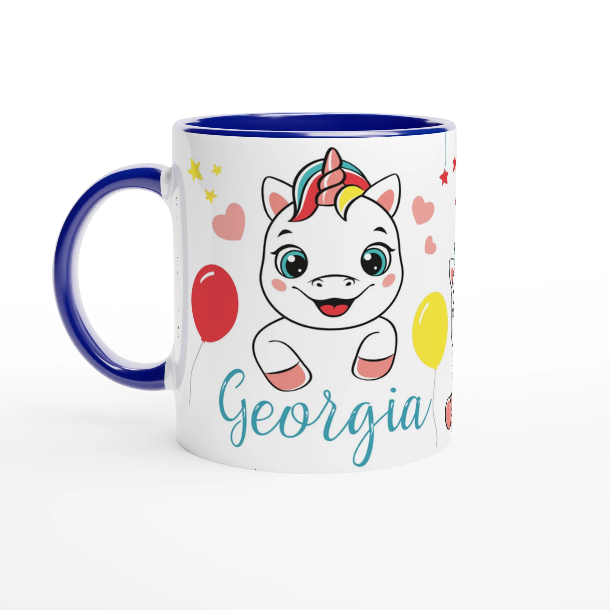 Mug personnalisé avec licorne et décor étoilé, intérieur bleu, idéal pour une petite rêveuse passionnée de magie.