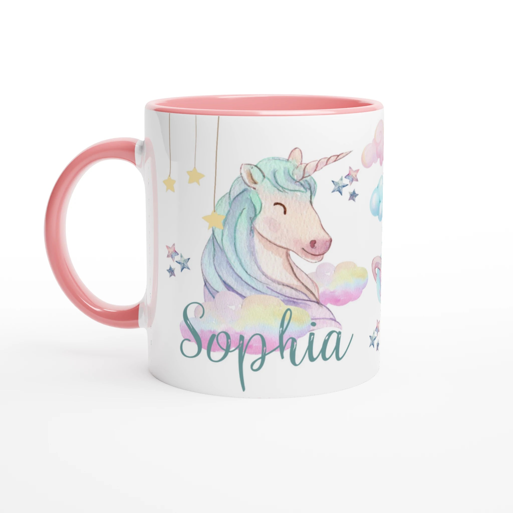 Tasse personnalisée avec licorne pastel et ciel étoilé, intérieur rose, idéale pour un cadeau tendre et féerique.