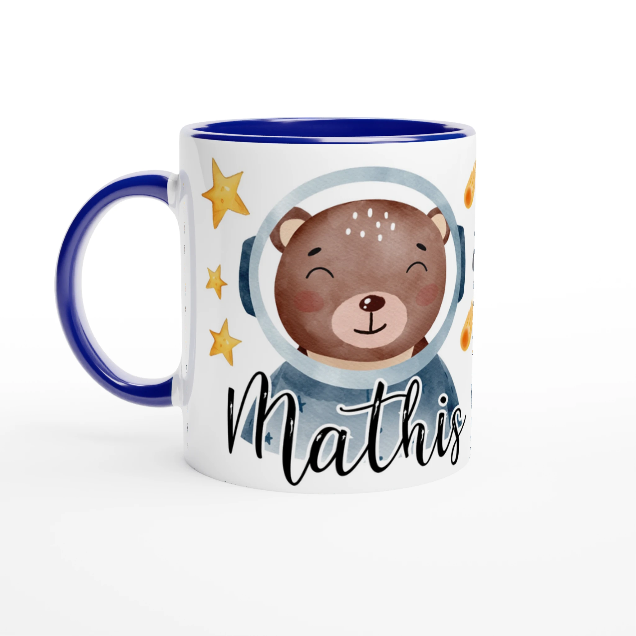Mug personnalisé avec fusée et petit renard astronaute, intérieur bleu, idéal pour un petit passionné du cosmos.