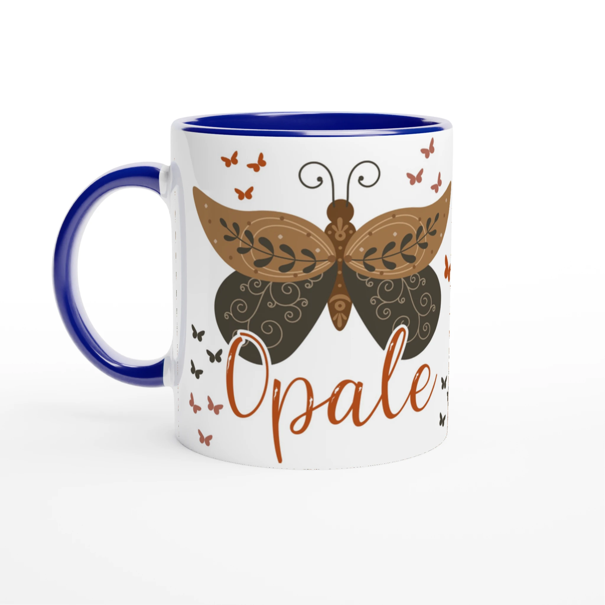 Mug personnalisé avec papillon doré et arc-en-ciel vintage, intérieur bleu, parfait pour une décoration douce et naturelle.
