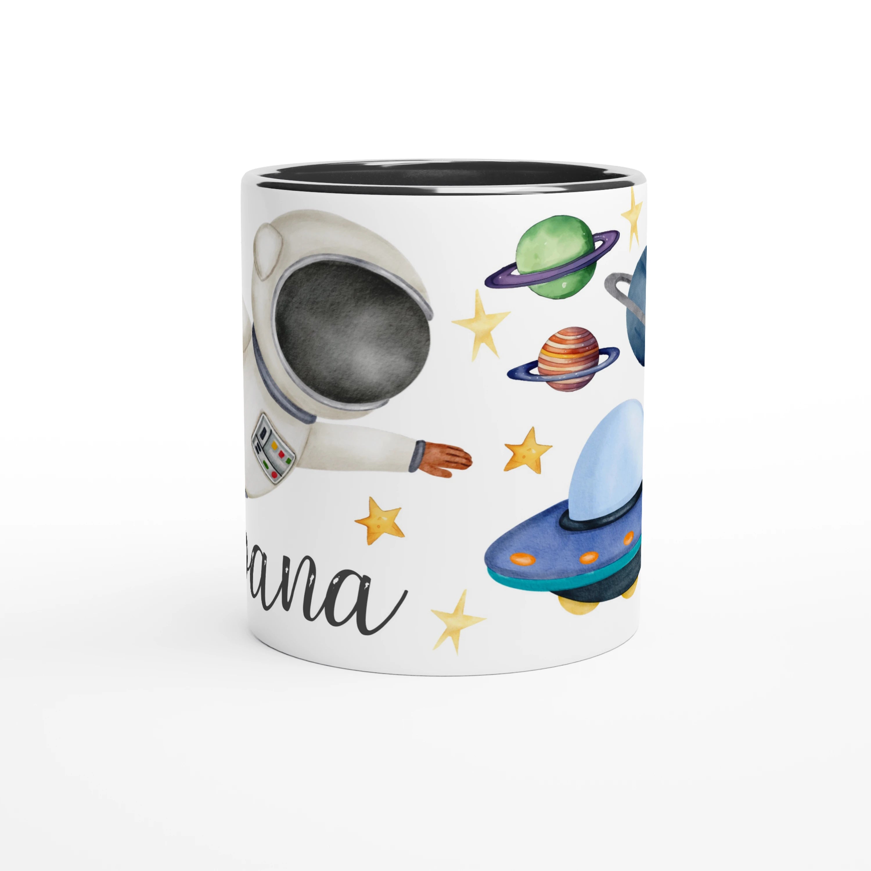 Mug personnalisé avec astronaute et soucoupe volante, intérieur noir, pour une touche élégante et mystérieuse.