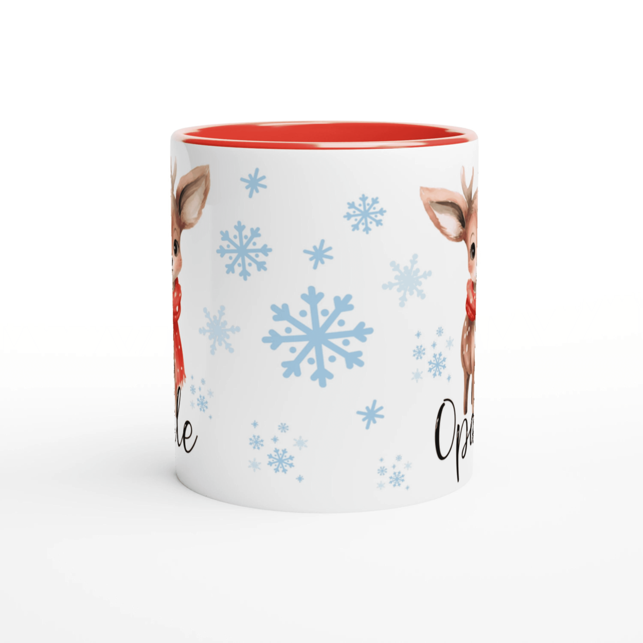 Mug prénom enfant avec renne, intérieur rouge, design hivernal idéal pour cadeau de Noël.