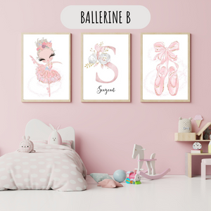Affiche de chaussons de danse roses avec ruban, parfaite pour une déco chambre enfant sur le thème de la danse classique.