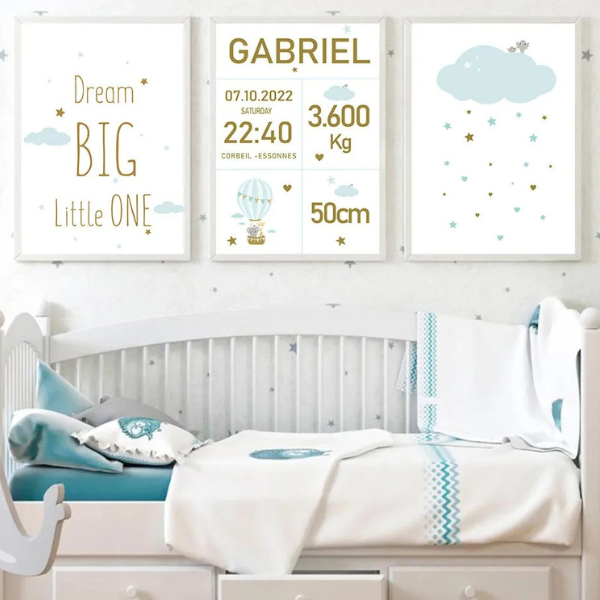 Ensemble de 3 affiches personnalisées naissance avec montgolfière, nuage et citation "Dream Big" pour chambre bébé.