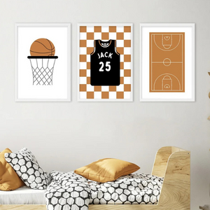 Set de trois affiches sur le thème du basketball pour chambre garçon, avec ballon, maillot personnalisé et terrain