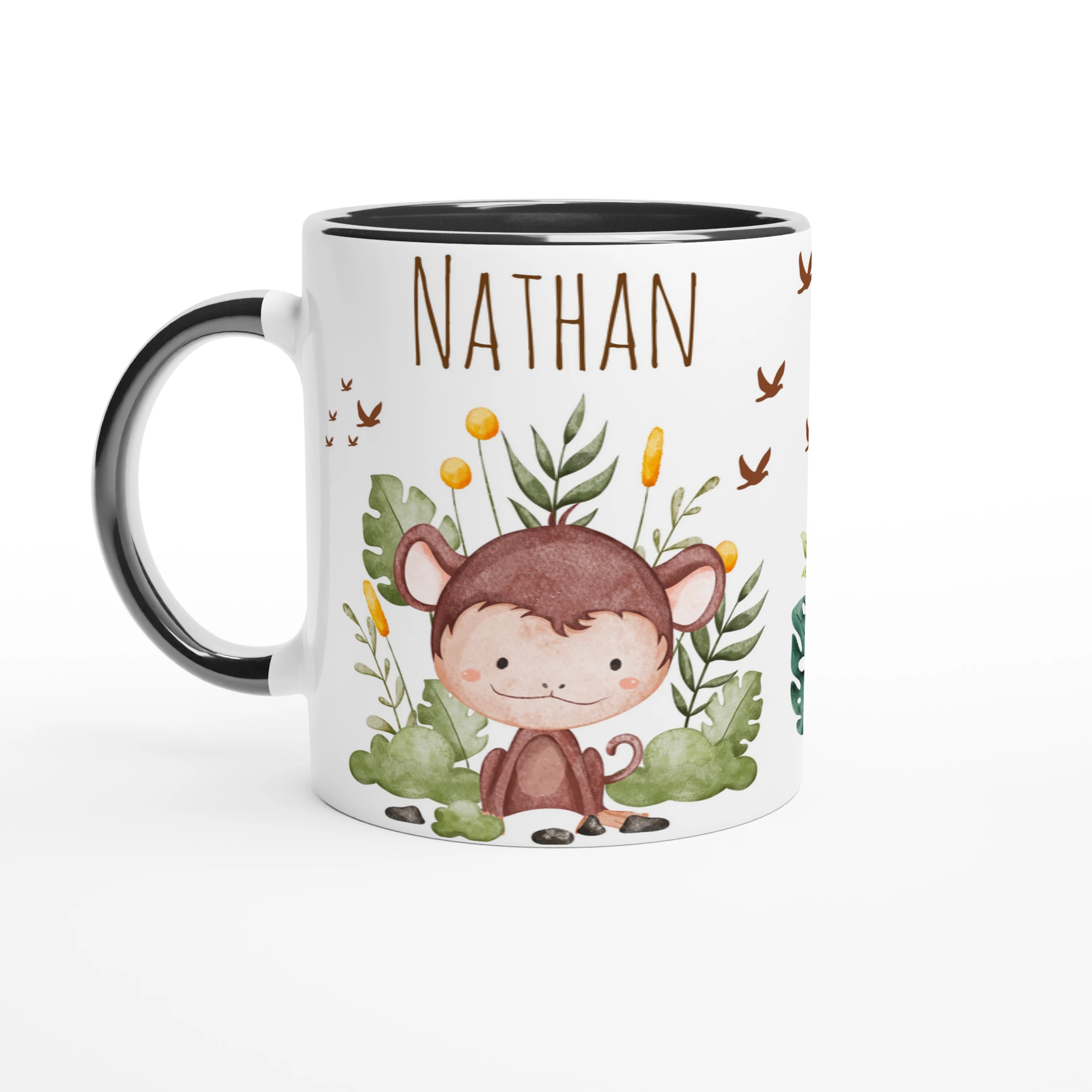 Mug personnalisé avec un singe et ambiance jungle, intérieur noir, idéal pour un design contrasté et moderne.