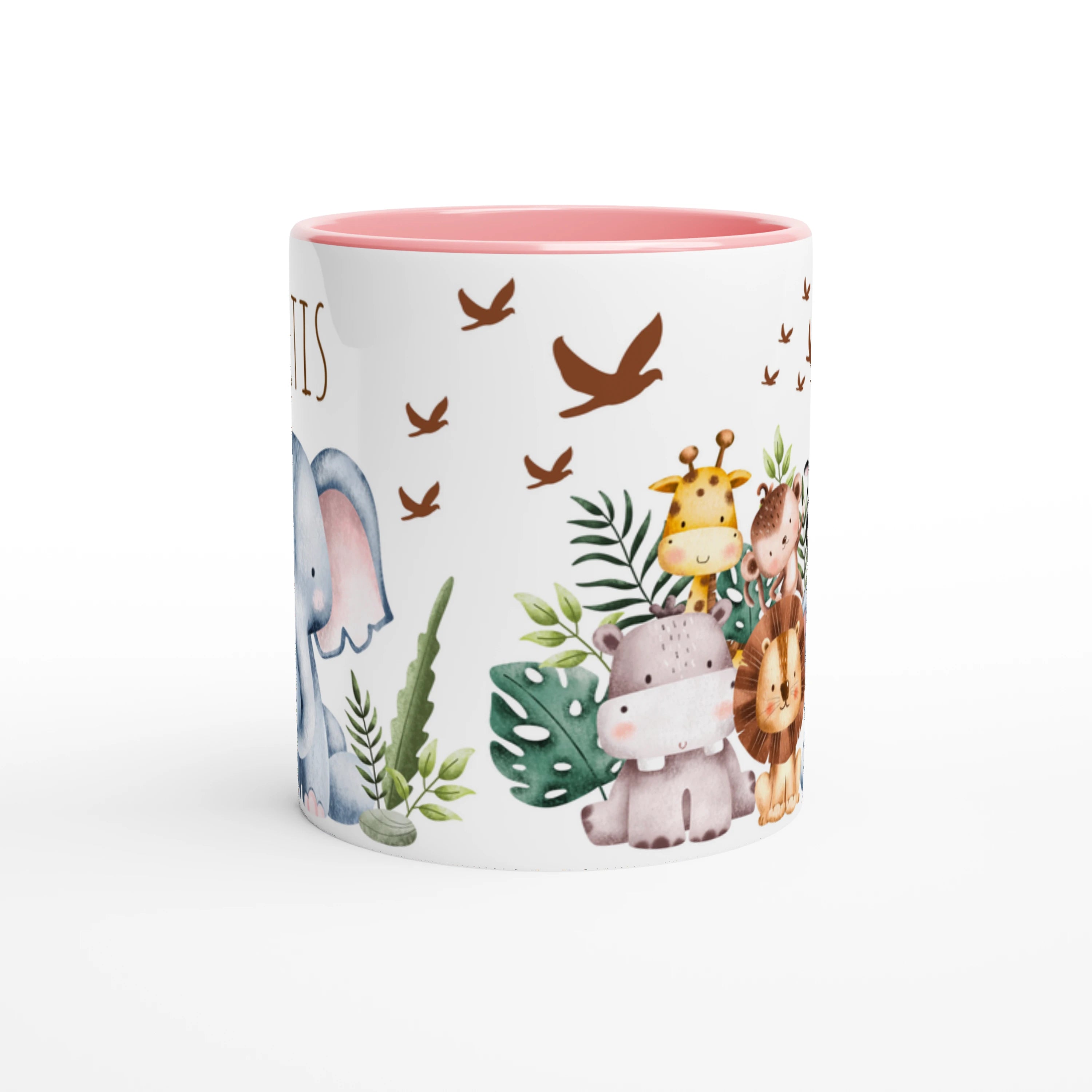 Tasse personnalisée avec animaux de la savane et feuillage tropical, intérieur rose, parfaite pour un cadeau doux et attendrissant.