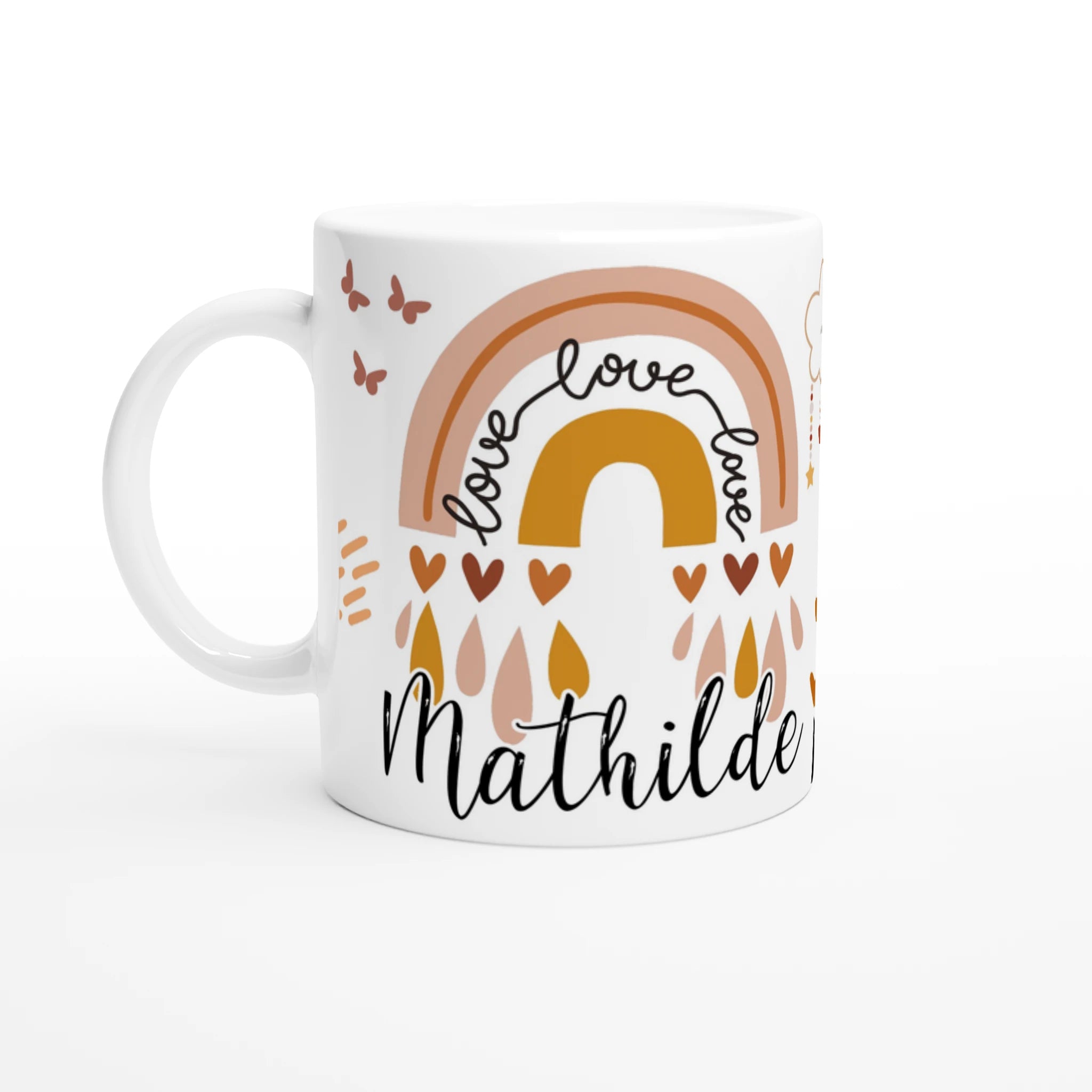 Mug personnalisé tout blanc avec arc-en-ciel bohème et message "love", idéal pour un cadeau chaleureux et inspirant.