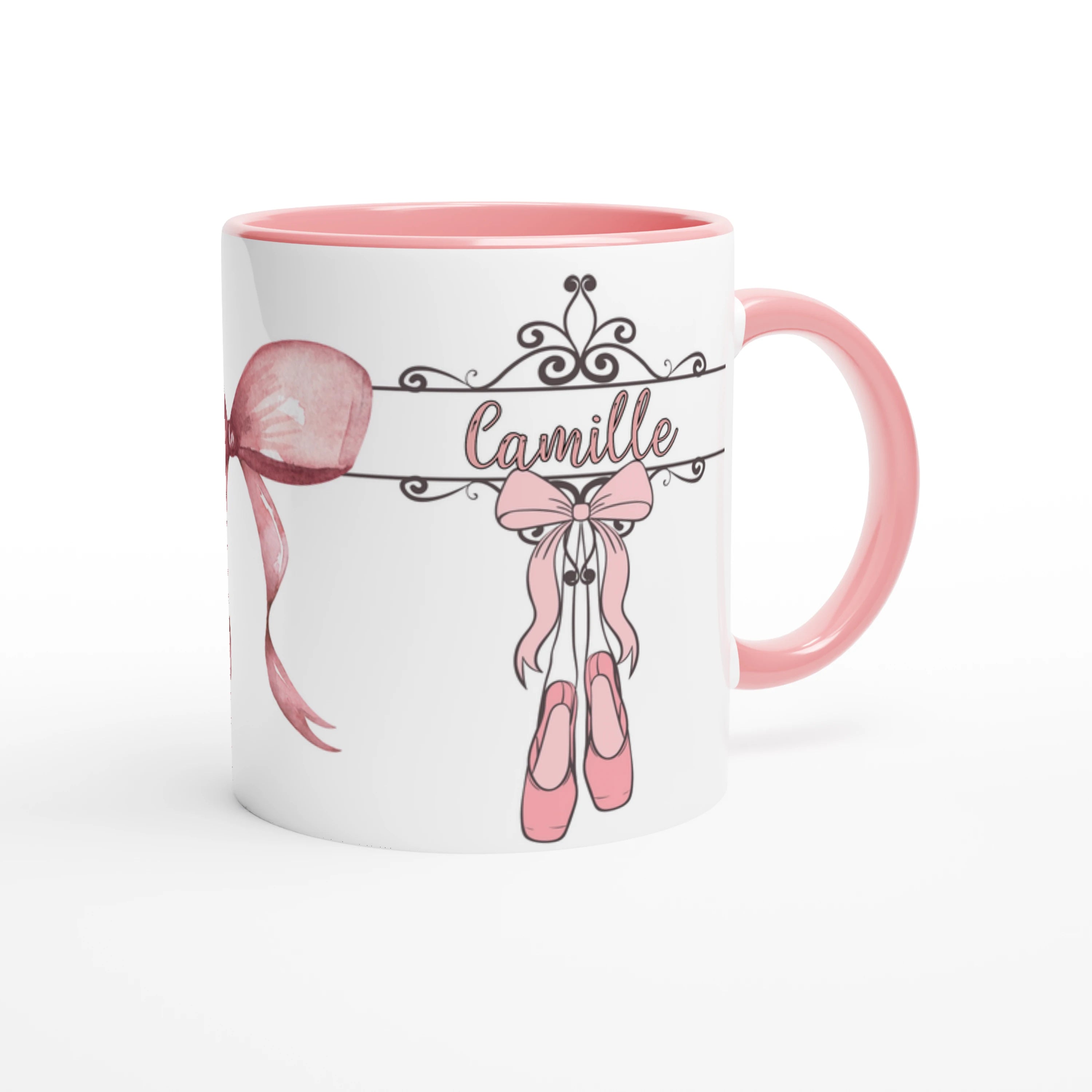 Tasse personnalisée avec prénom et motif de ballerine, intérieur rose, idéale pour un cadeau fille unique.