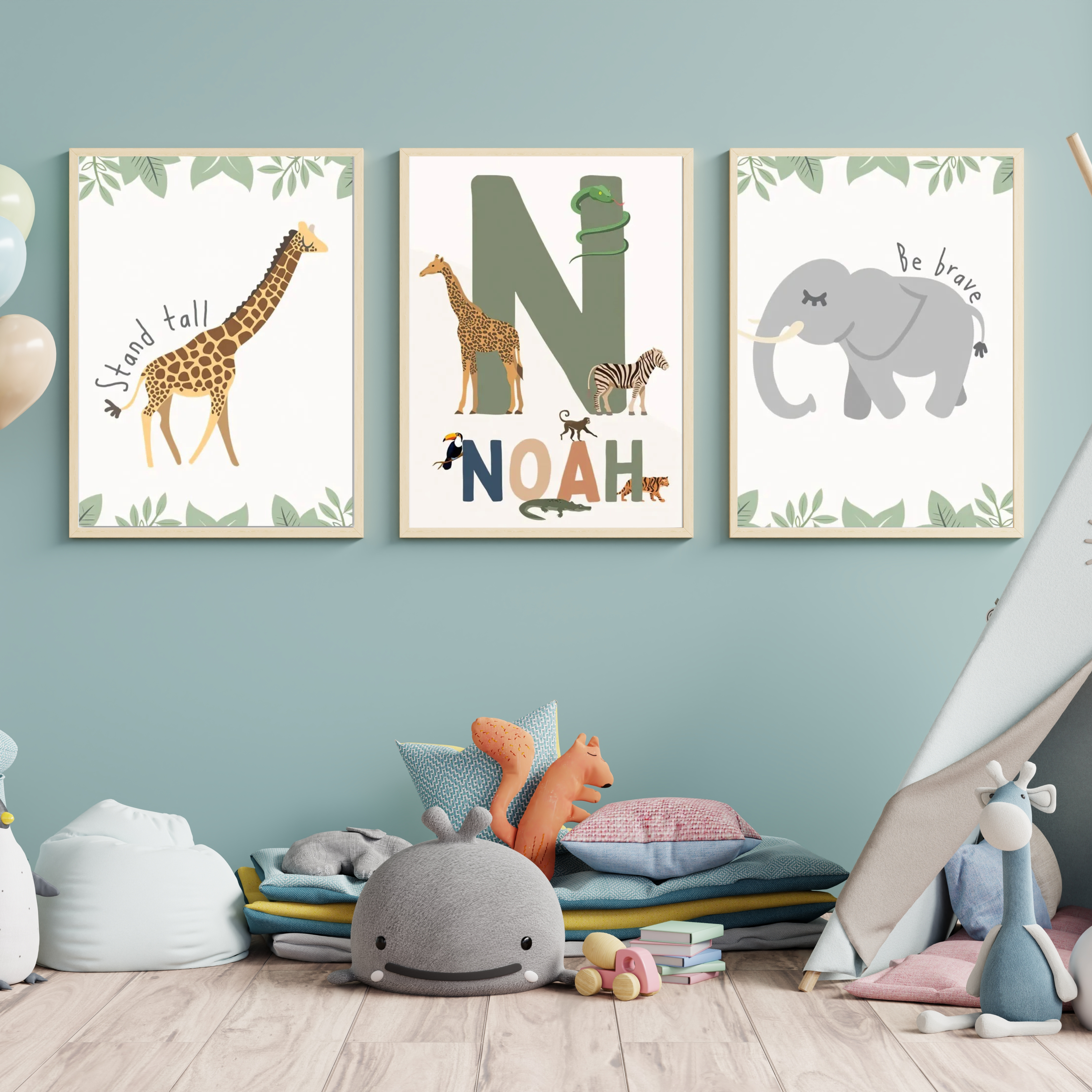 Triptyque décoratif safari avec animaux illustrés pour chambre d’enfant