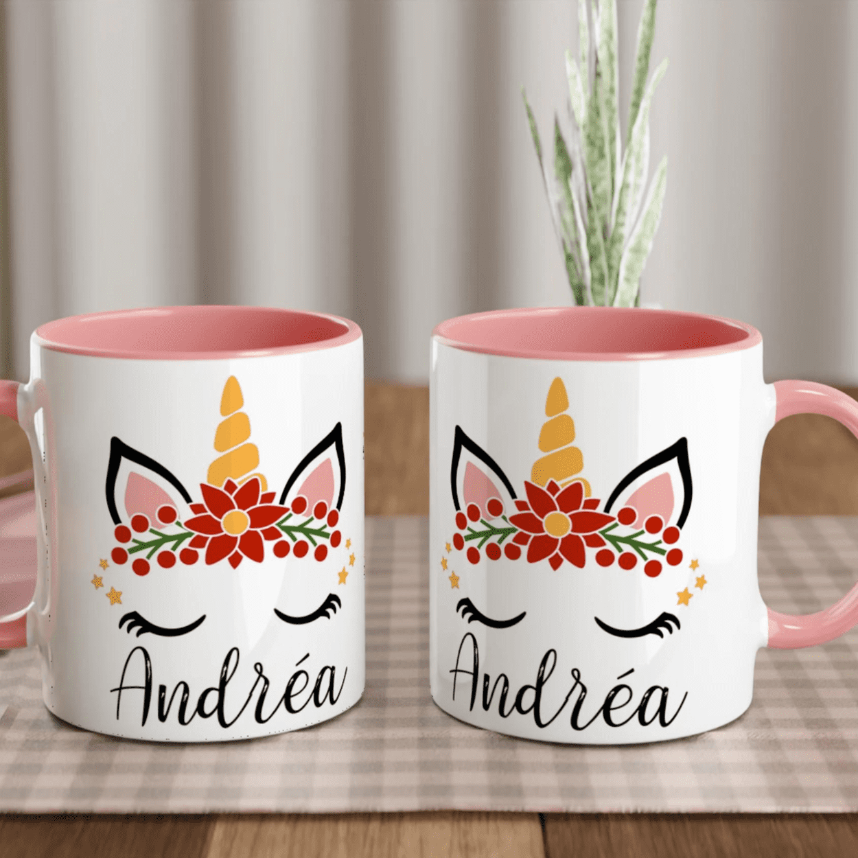 Mug licorne floral de Noël personnalisé avec prénom