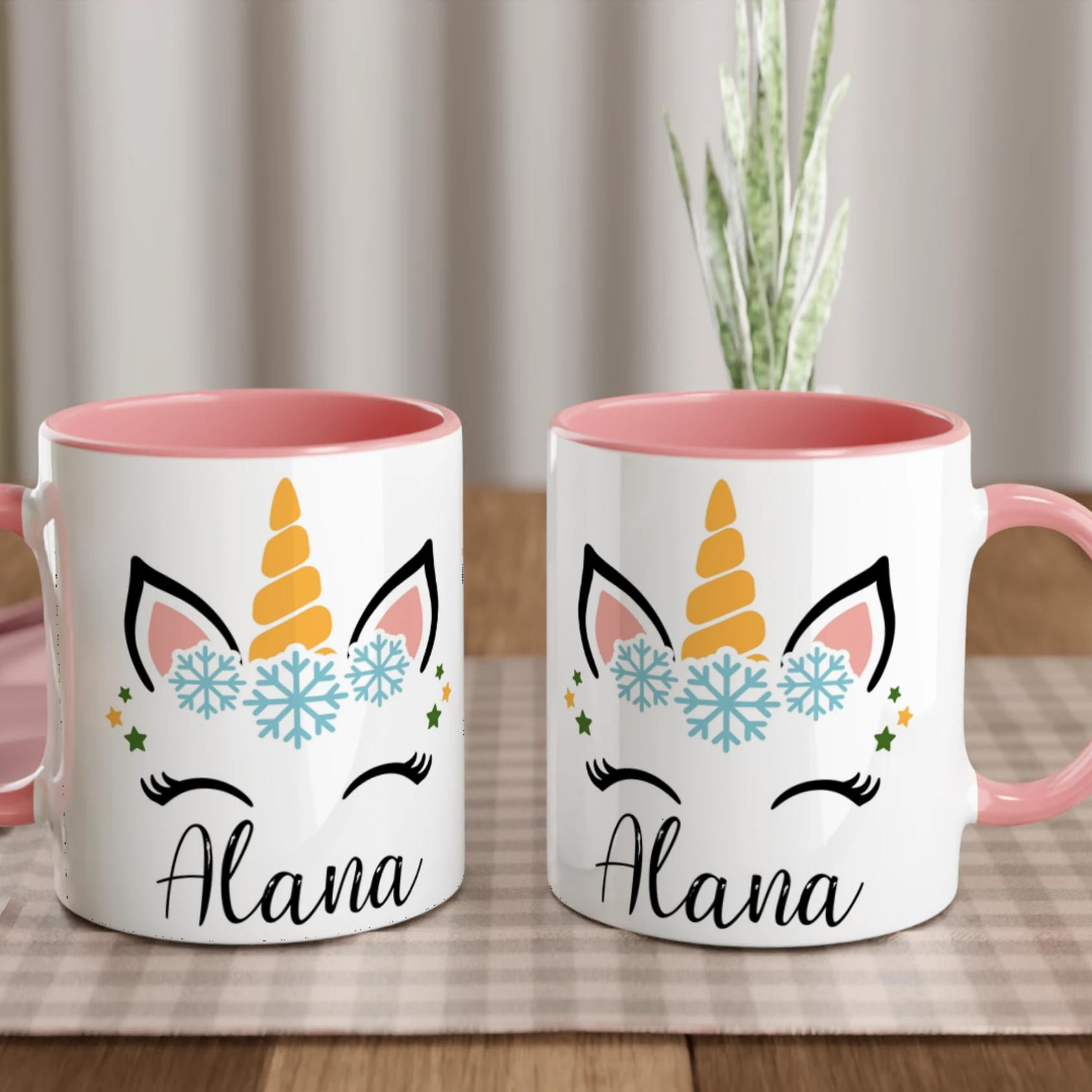 Mug Licorne de Noël Personnalisé avec Prénom – Flocons Magiques