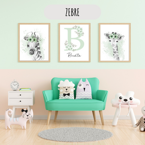 Triptyque d’affiches décoratives pour chambre enfant avec zèbre aquarelle vert sauge