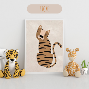 Affiche murale tigre illustré style safari, décoration chambre enfant avec design doux et couleurs naturelles