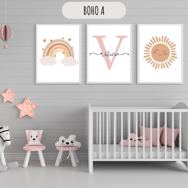 Ensemble d’affiches boho pour chambre d’enfant avec arc-en-ciel pastel et soleil illustré dans un style minimaliste.