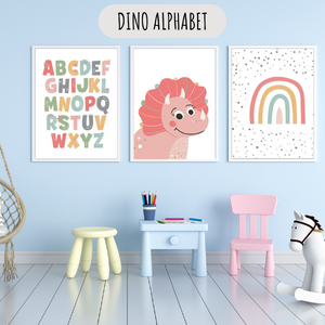 Triptyque d’affiches pour chambre d’enfant avec alphabet coloré, dinosaure illustré et arc-en-ciel