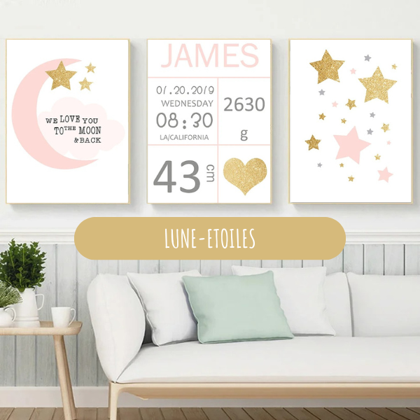 Affiches décoratives lune et étoiles dorées pour chambre de bébé, décoration murale douce aux tons pastel au-dessus d’un canapé blanc