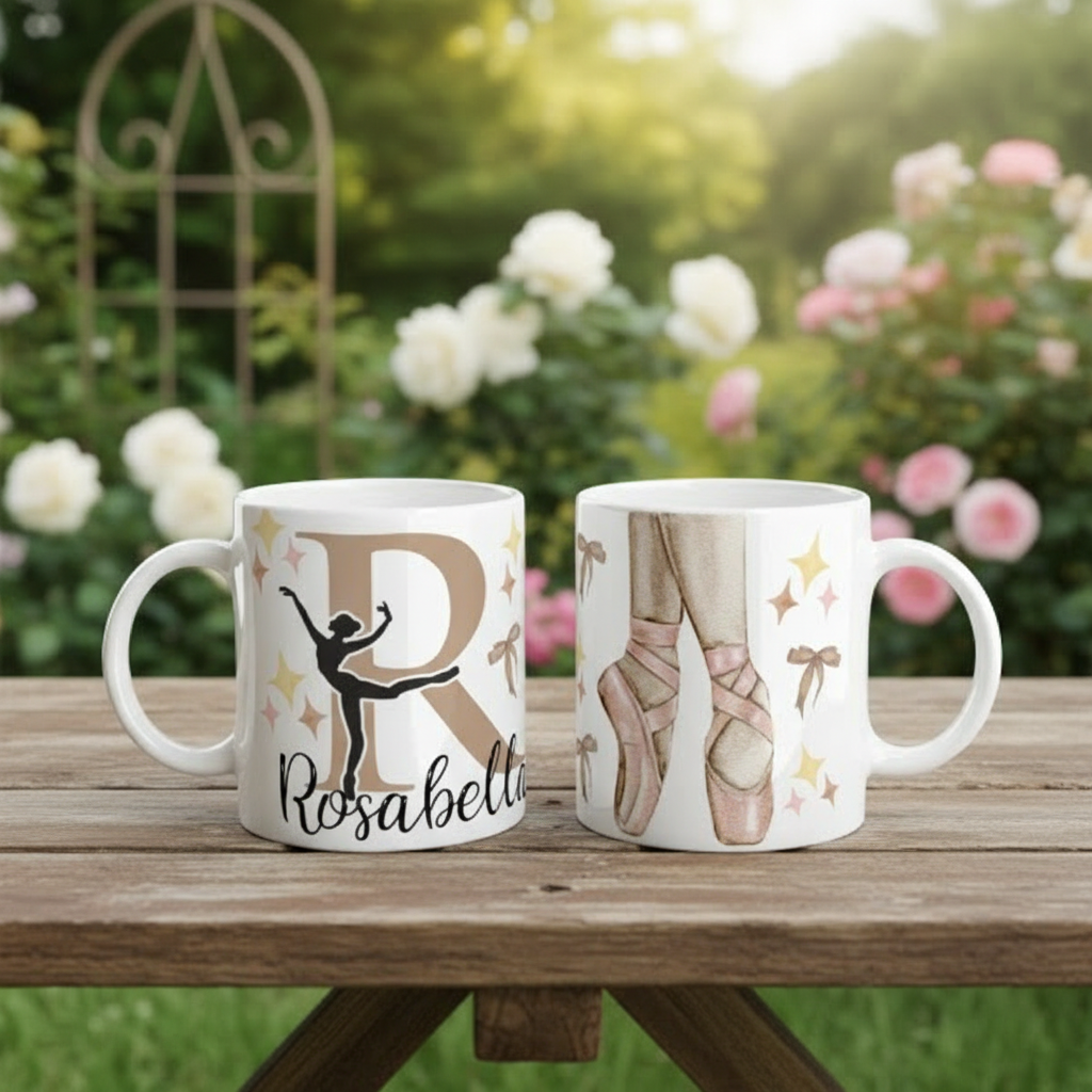 Mug danse classique personnalisé avec ballerine, silhouette de danseuse et chaussons de ballet dans un décor élégant et floral