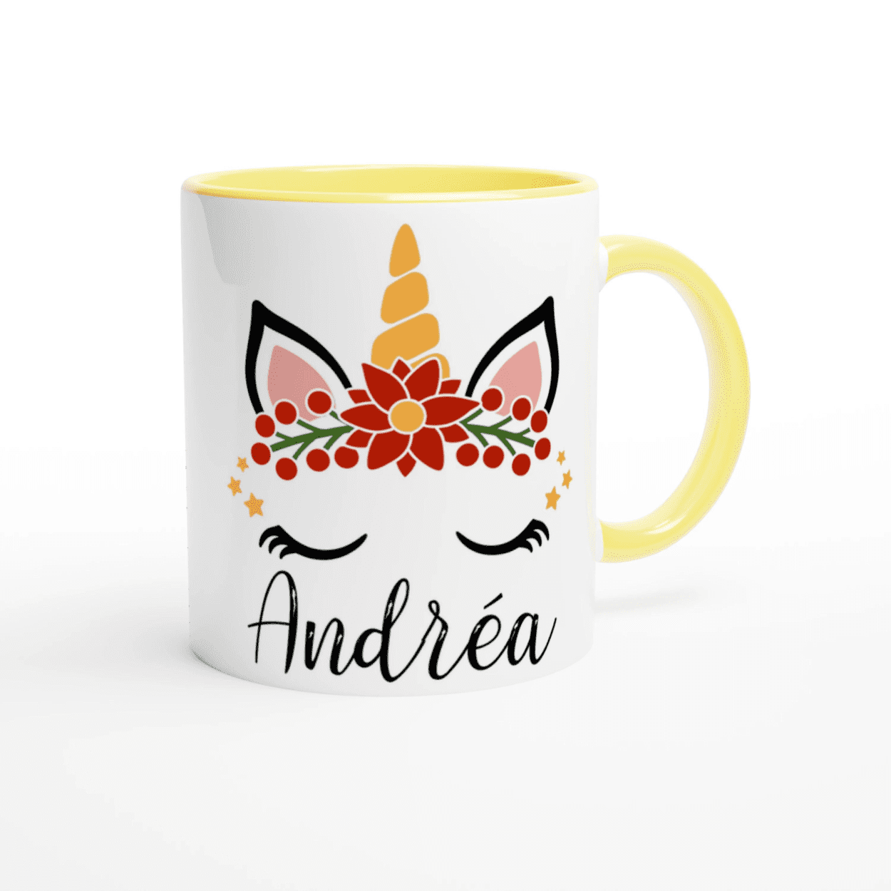 Mug blanc orné d’une licorne décorative, intérieur jaune et illustration florale colorée