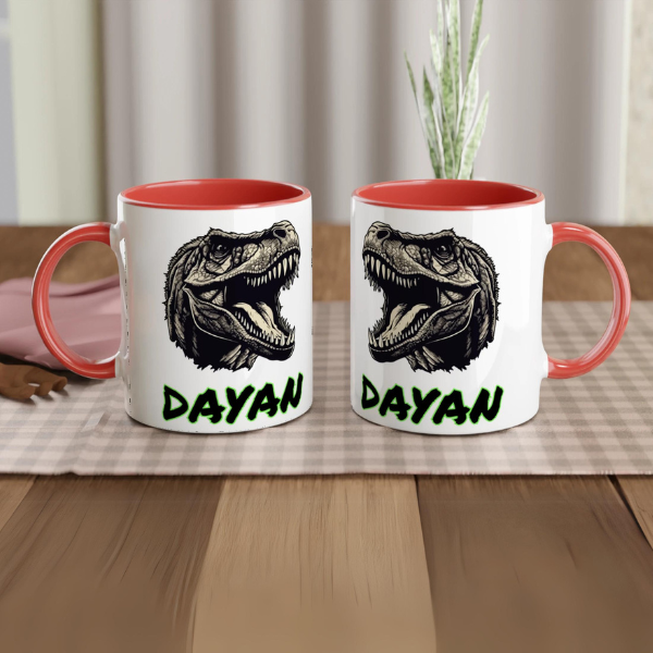 Tasse T-Rex personnalisée avec prénom, intérieur rouge, idéal comme cadeau pour enfant passionné de dinosaures.